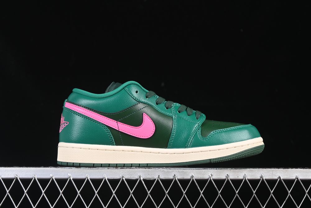 AJ 1 Low ‘Watermelon’ DC0774-300 AJ 1 Low ‘Watermelon’ DC0774-300