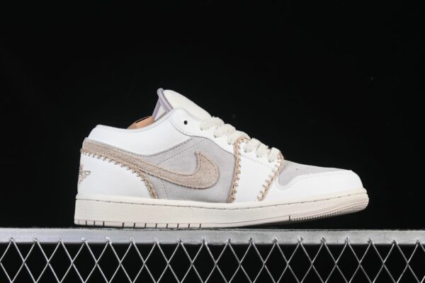 AJ 1 Low SE ‘Hemp’ HV4268-120 AJ 1 Low SE ‘Hemp’ HV4268-120