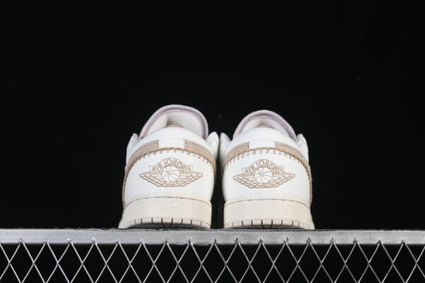 AJ 1 Low SE ‘Hemp’ HV4268-120 AJ 1 Low SE ‘Hemp’ HV4268-120