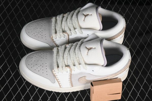 AJ 1 Low SE ‘Hemp’ HV4268-120 AJ 1 Low SE ‘Hemp’ HV4268-120