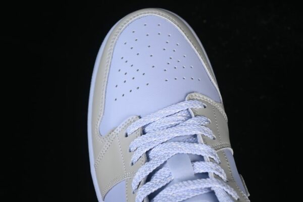 AJ 1 Low SE ‘Pearlized’ IM5129-010