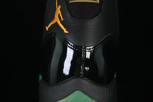 AJ 11 Retro ‘Black Green’ CT8012-037