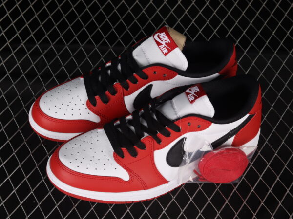 AJ 1 Low OG Chicago 705329-600