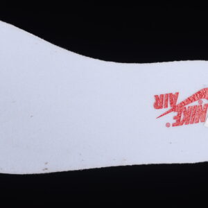 AJ 1 Low OG Chicago 705329-600 2 bc72735d