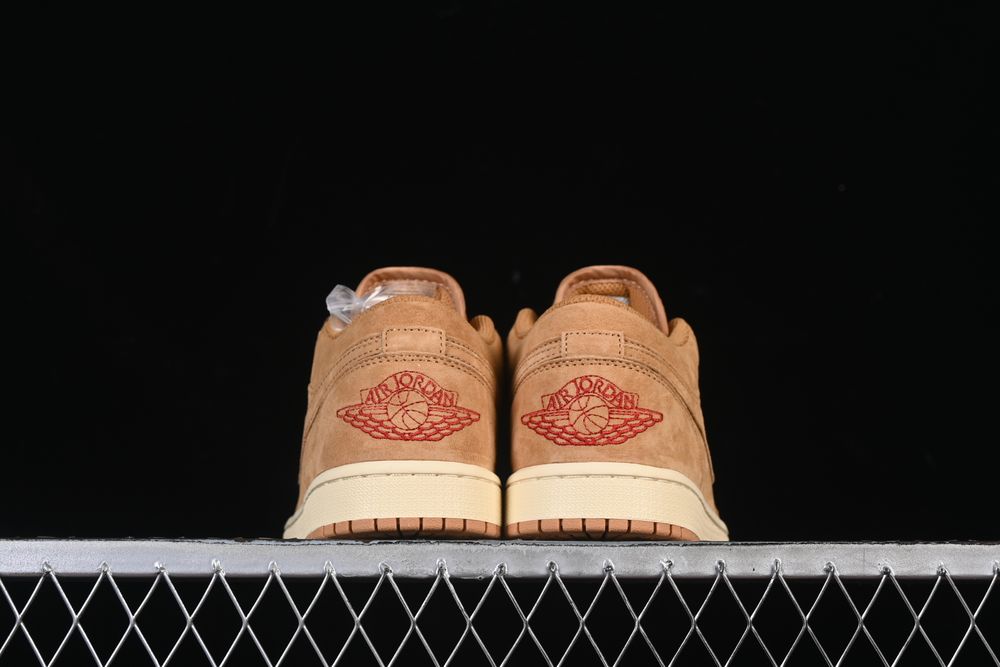 AJ 1 Low SE ‘Flax’ HV4089-200 AJ 1 Low SE ‘Flax’ HV4089-200