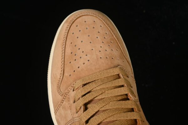AJ 1 Low SE ‘Flax’ HV4089-200