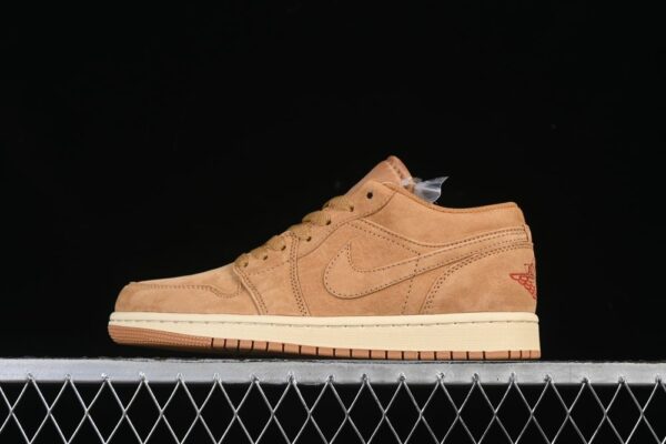 AJ 1 Low SE ‘Flax’ HV4089-200