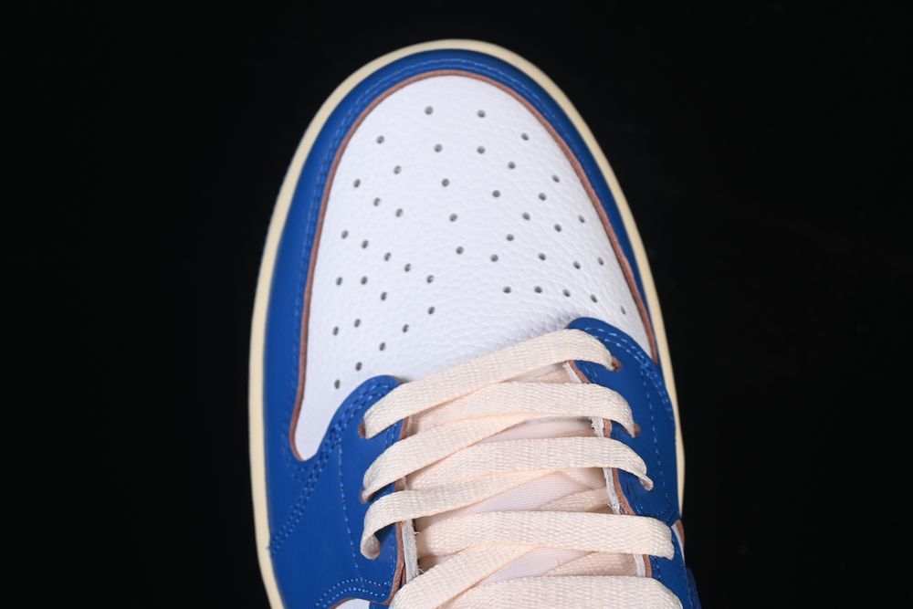 AJ 1 Low OG Union LA ‘Storm Blue’ HQ6998-146 AJ 1 Low OG Union LA ‘Storm Blue’ HQ6998-146