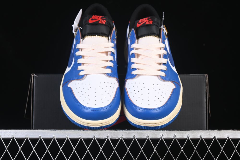AJ 1 Low OG Union LA ‘Storm Blue’ HQ6998-146 AJ 1 Low OG Union LA ‘Storm Blue’ HQ6998-146