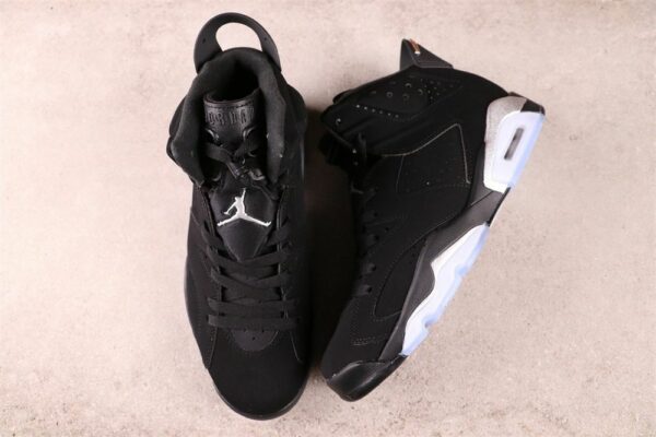 AJ 6 Retro ‘Chrome’ DX2836-001