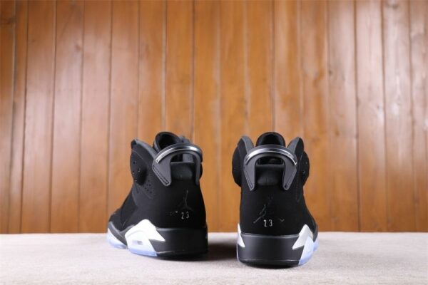 AJ 6 Retro ‘Chrome’ DX2836-001