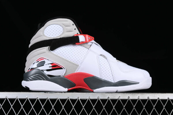 AJ 8 ‘Bugs Bunny’ 305381-103 MJ