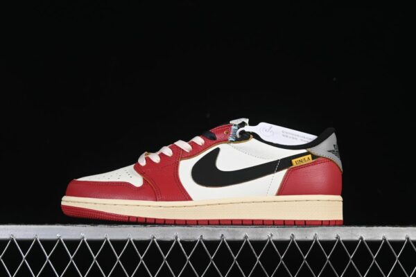 AJ 1 Low OG Union LA ‘Chicago Shadow’ HQ6998-600 AJ 1 Low OG Union LA ‘Chicago Shadow’ HQ6998-600