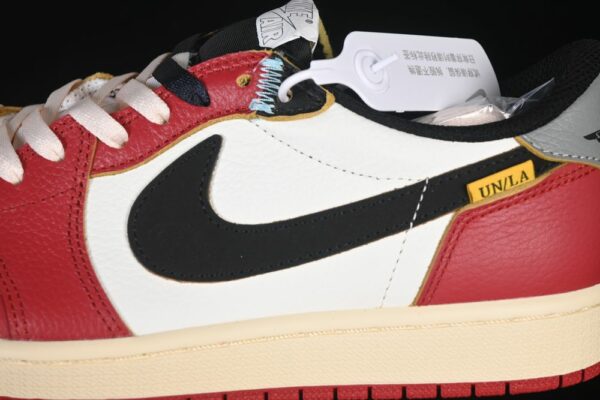 AJ 1 Low OG Union LA ‘Chicago Shadow’ HQ6998-600 AJ 1 Low OG Union LA ‘Chicago Shadow’ HQ6998-600