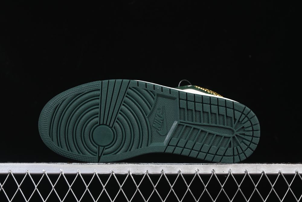 AJ 1 Retro High OG ‘Fir Pro Green’ FD2596-101 AJ 1 Retro High OG ‘Fir Pro Green’ FD2596-101