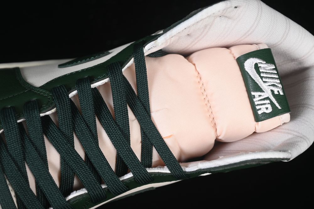 AJ 1 Retro High OG ‘Fir Pro Green’ FD2596-101 AJ 1 Retro High OG ‘Fir Pro Green’ FD2596-101