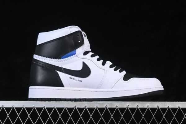AJ 1 Retro High OG SP Union LA ‘White Black’ II7282-100 AJ 1 Retro High OG SP Union LA ‘White Black’ II7282-100