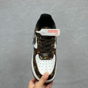AF 1 Low x LV D97460924 4 6c1109aa