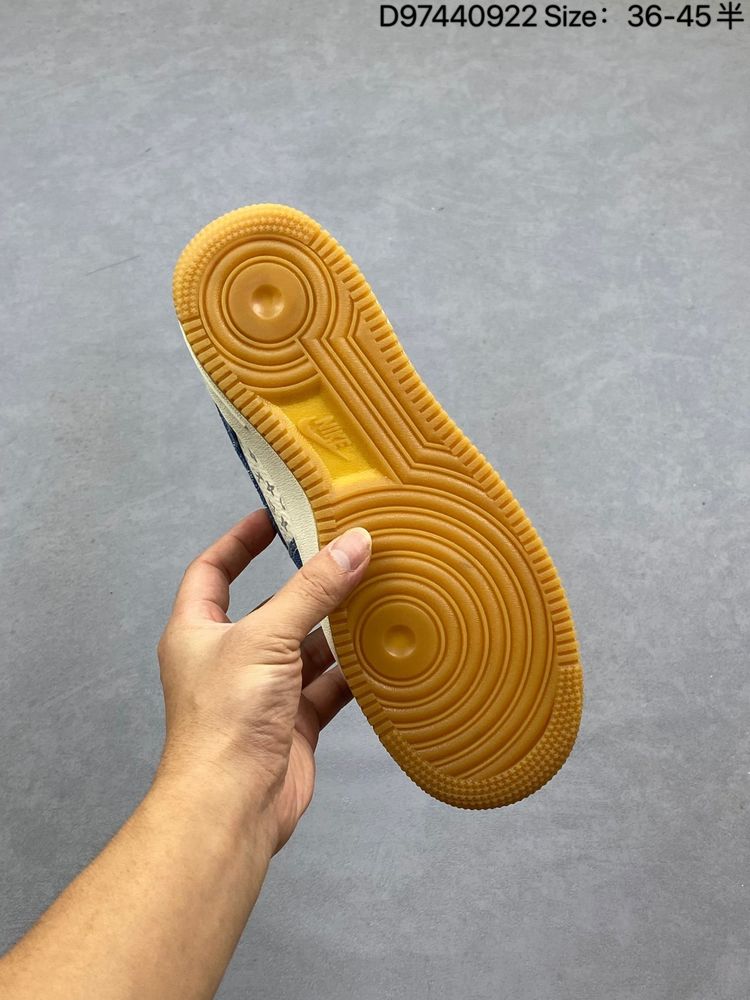 AF 1 Low x LV YF9511 AF 1 Low x LV YF9511