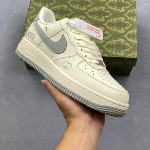 AF 1 Low x LV YF9511 11 c84f4d07