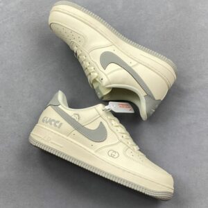 AF 1 Low x LV YF9511 12 c2629331