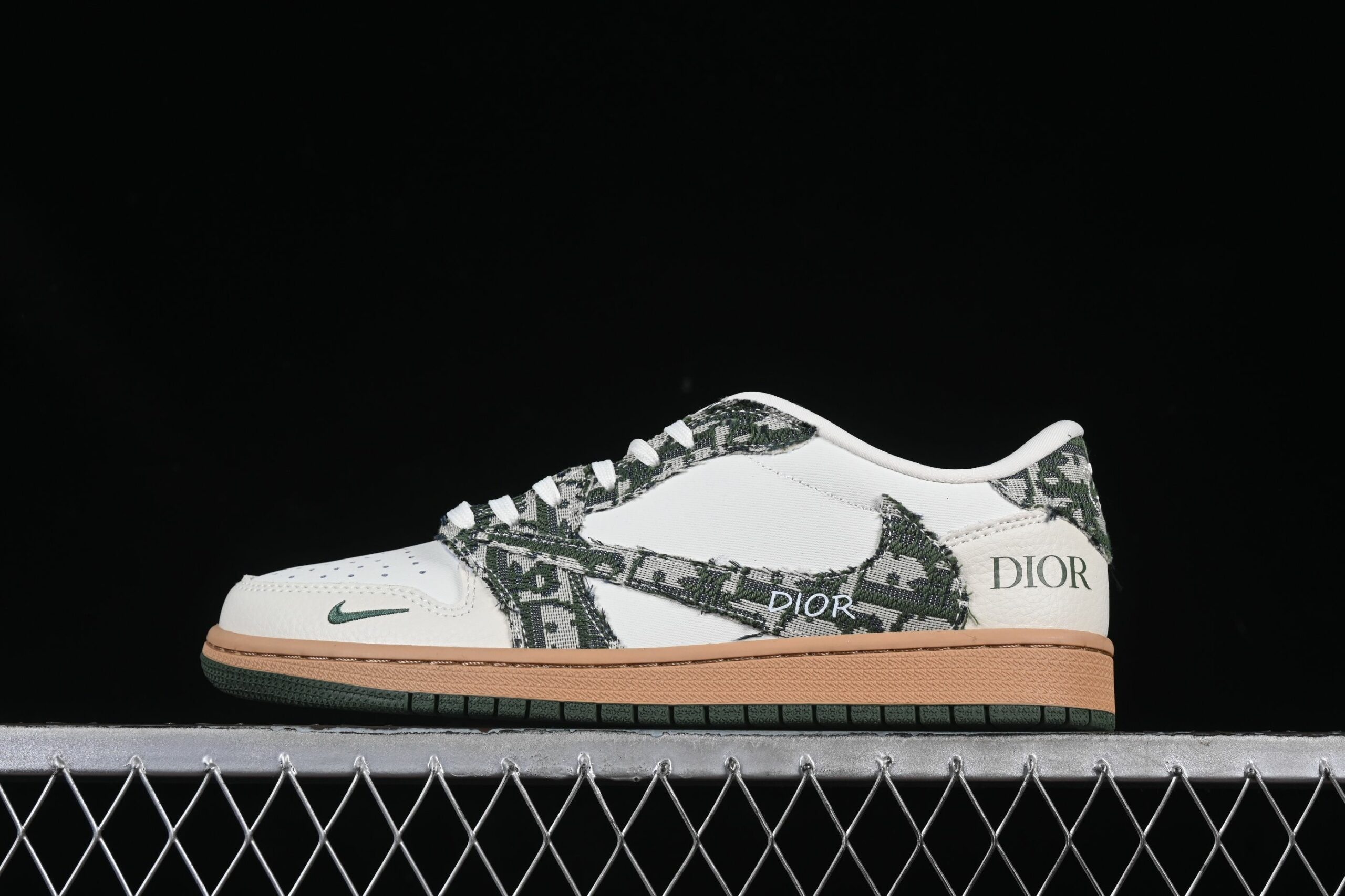 AJ 1 Low x Travis Scott x DO XS2024-010 AJ 1 Low x Travis Scott x DO XS2024-010