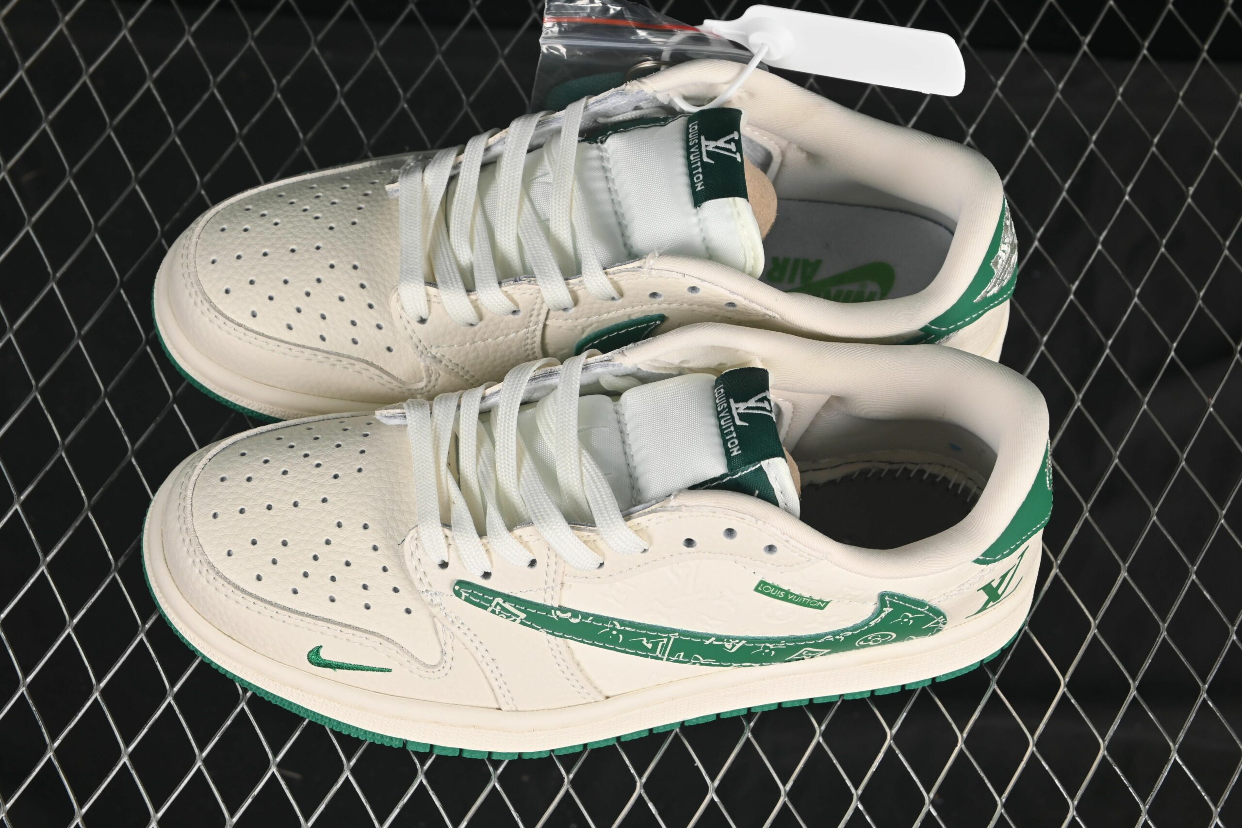 AJ 1 Low x Travis Scott x LV XS2024-064 AJ 1 Low x Travis Scott x LV XS2024-064