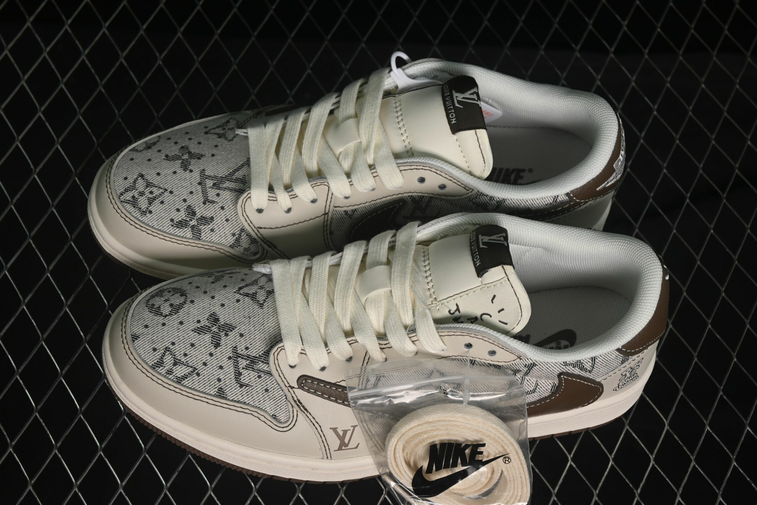 AJ 1 Low x Travis Scott x LV XS7089-605 AJ 1 Low x Travis Scott x LV XS7089-605