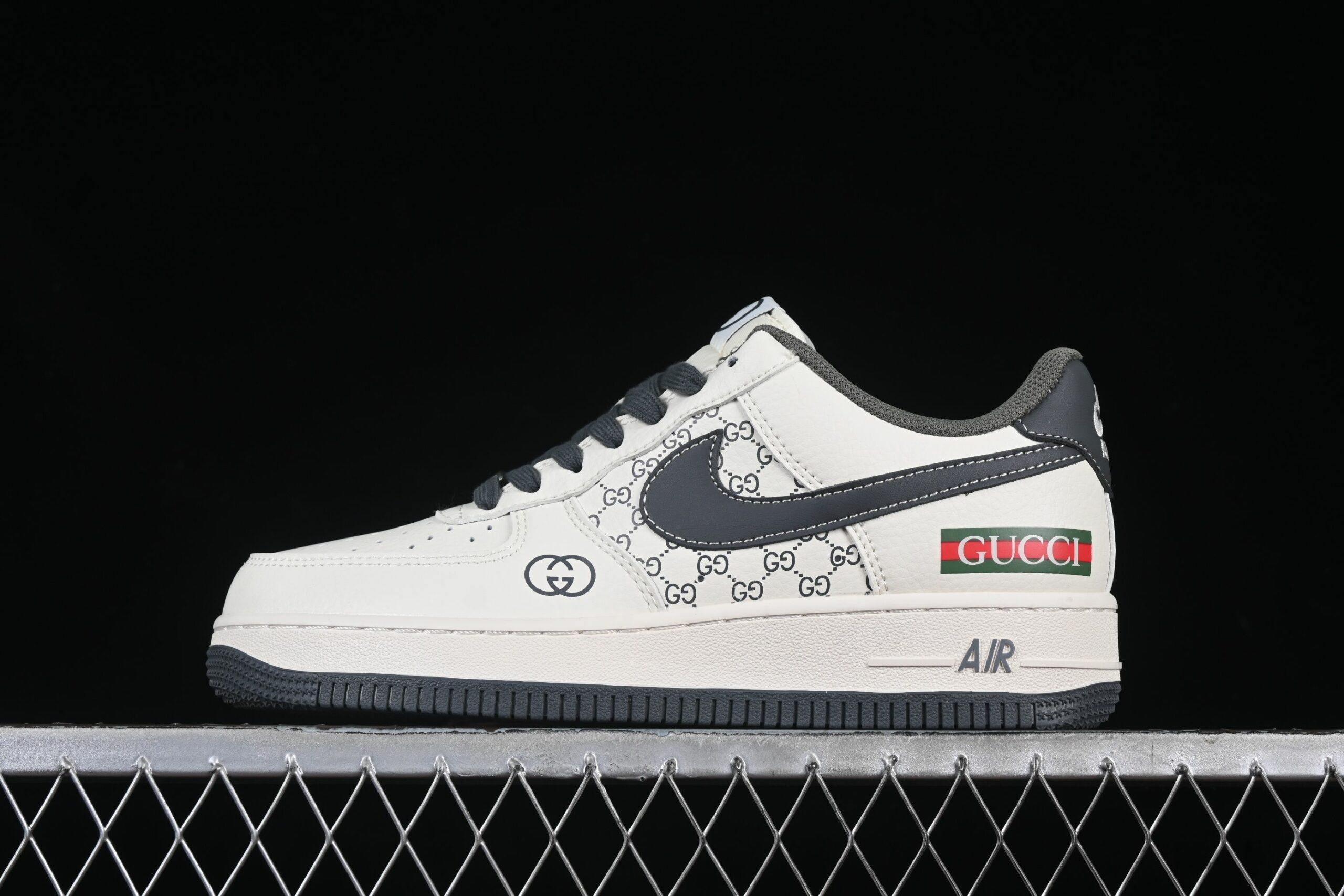 AF 1 Low x GG XZ6188-723 AF 1 Low x GG XZ6188-723