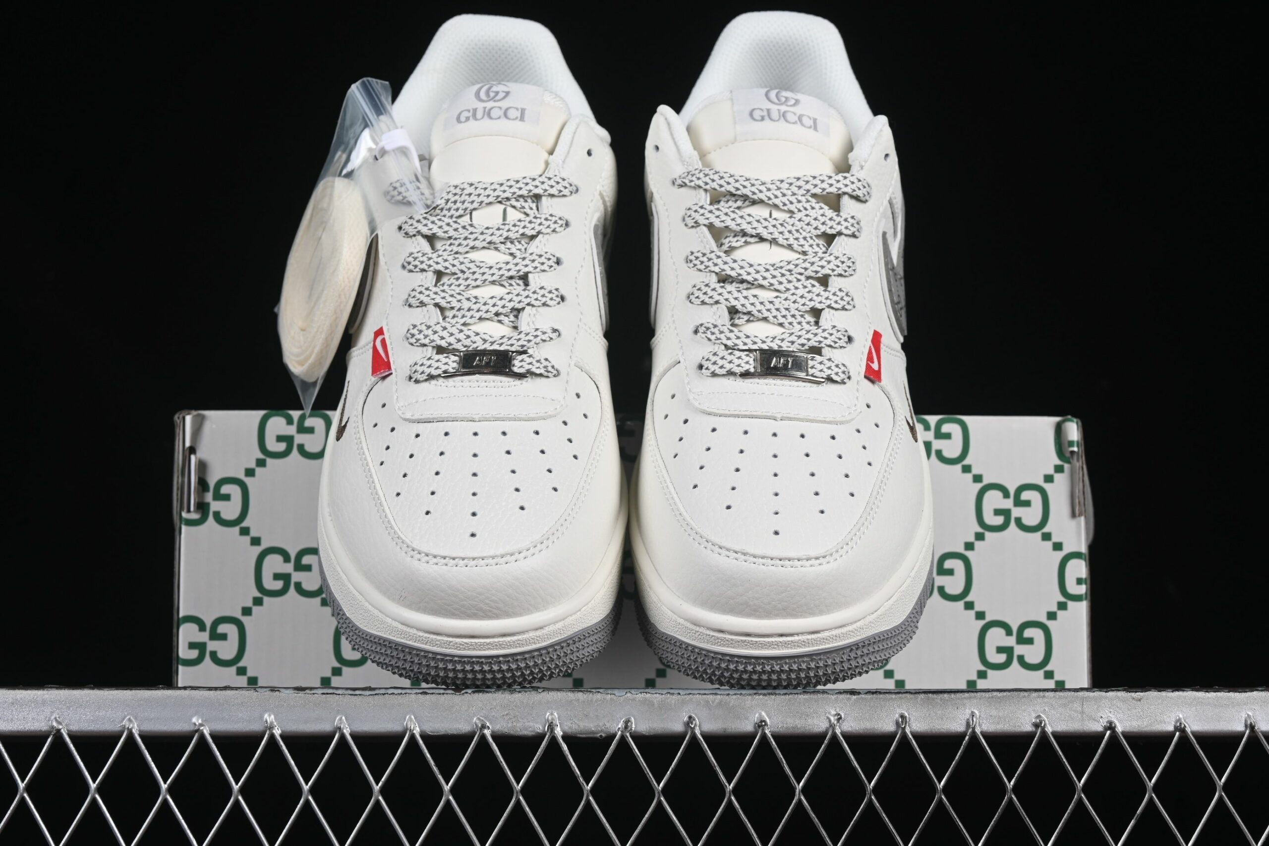 AF 1 Low x GG CS5288-001 AF 1 Low x GG CS5288-001