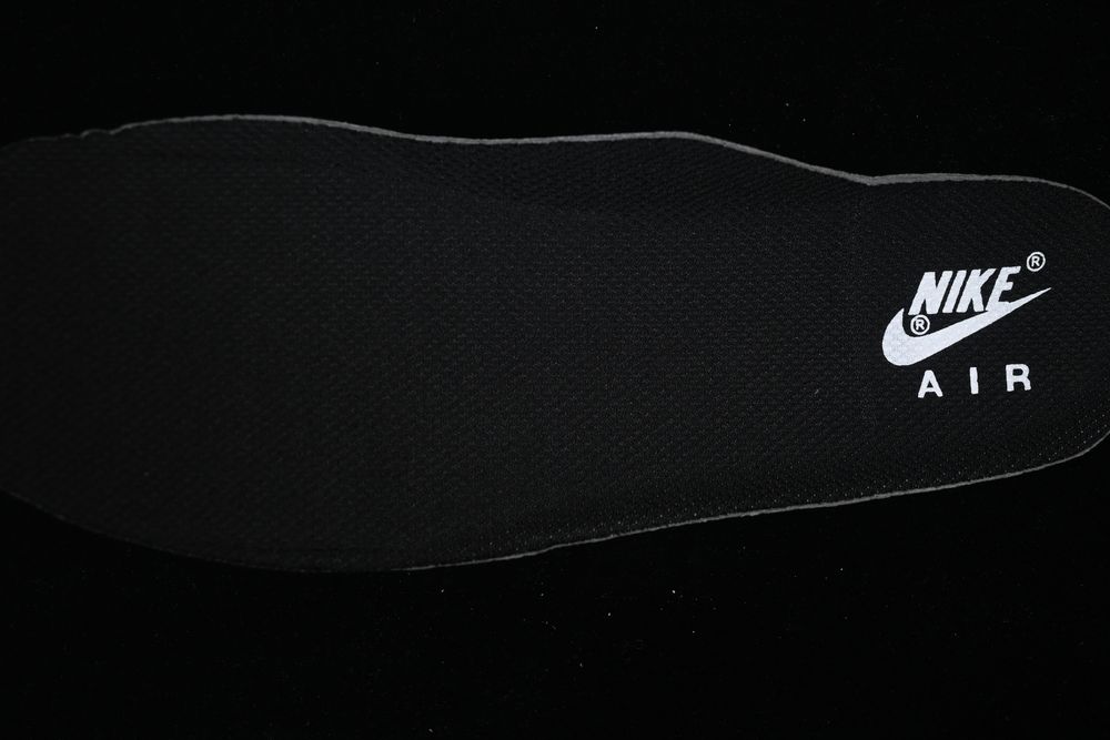 AF 1 Low x LV SS1979-001 AF 1 Low x LV SS1979-001