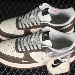 AF 1 Low x LV XS1958-552 2 4c941e4e result