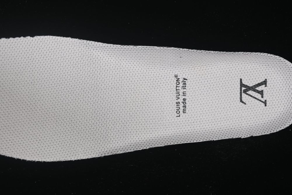 AF 1 Low x LV DX1888-097 AF 1 Low x LV DX1888-097