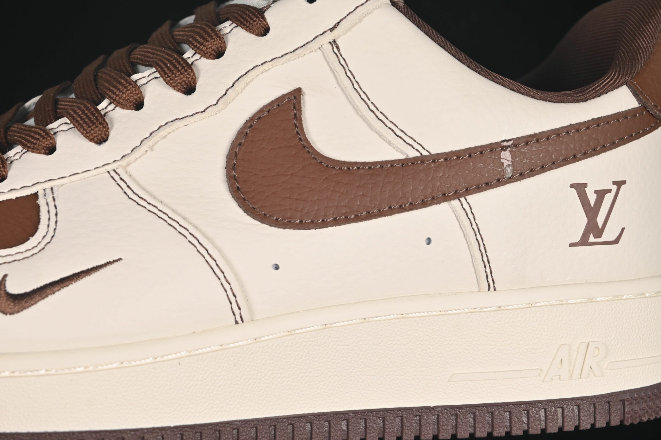 AF 1 Low x LV KK1988-087 AF 1 Low x LV KK1988-087