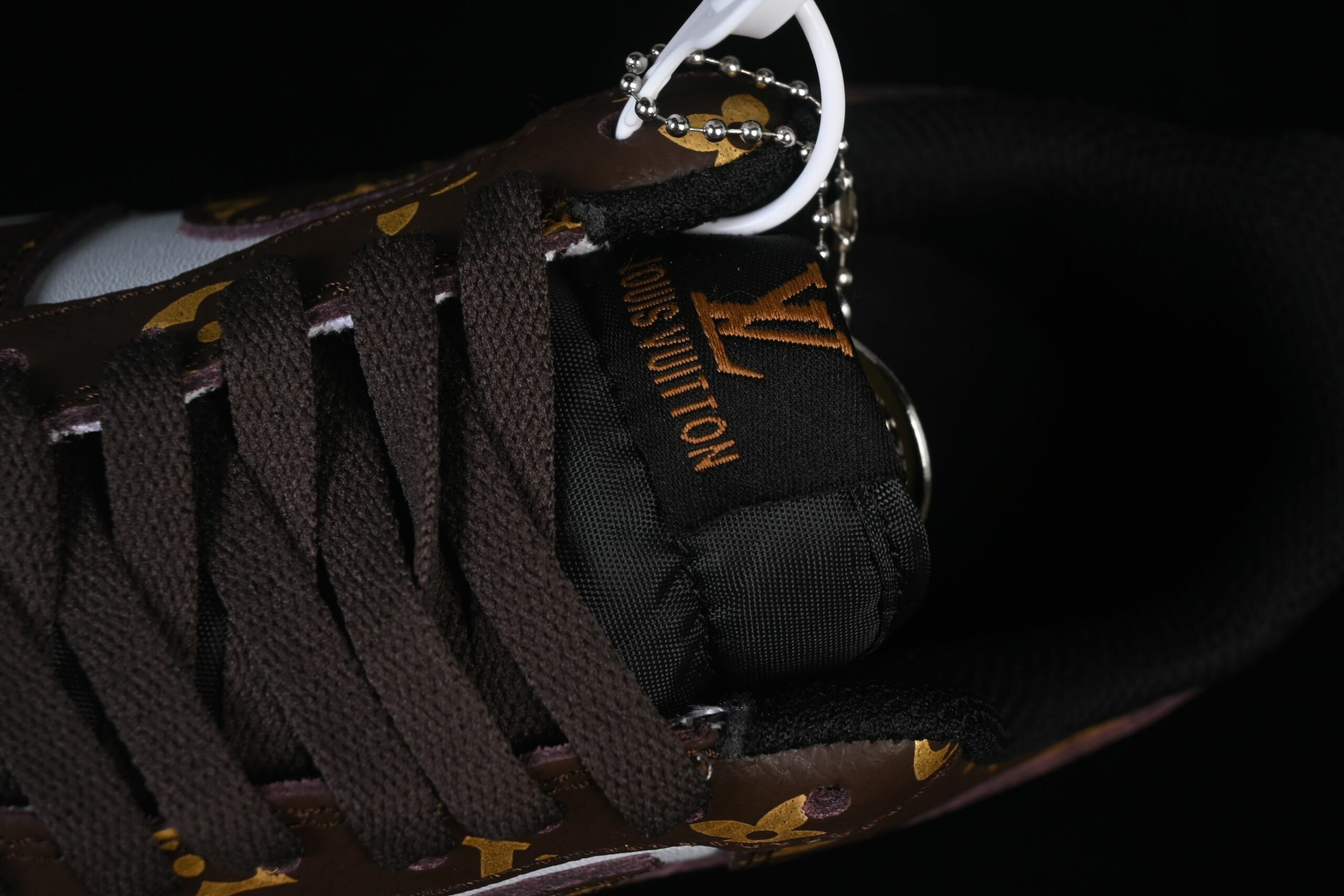 AF 1 Low x LV CZ3986-004 AF 1 Low x LV CZ3986-004