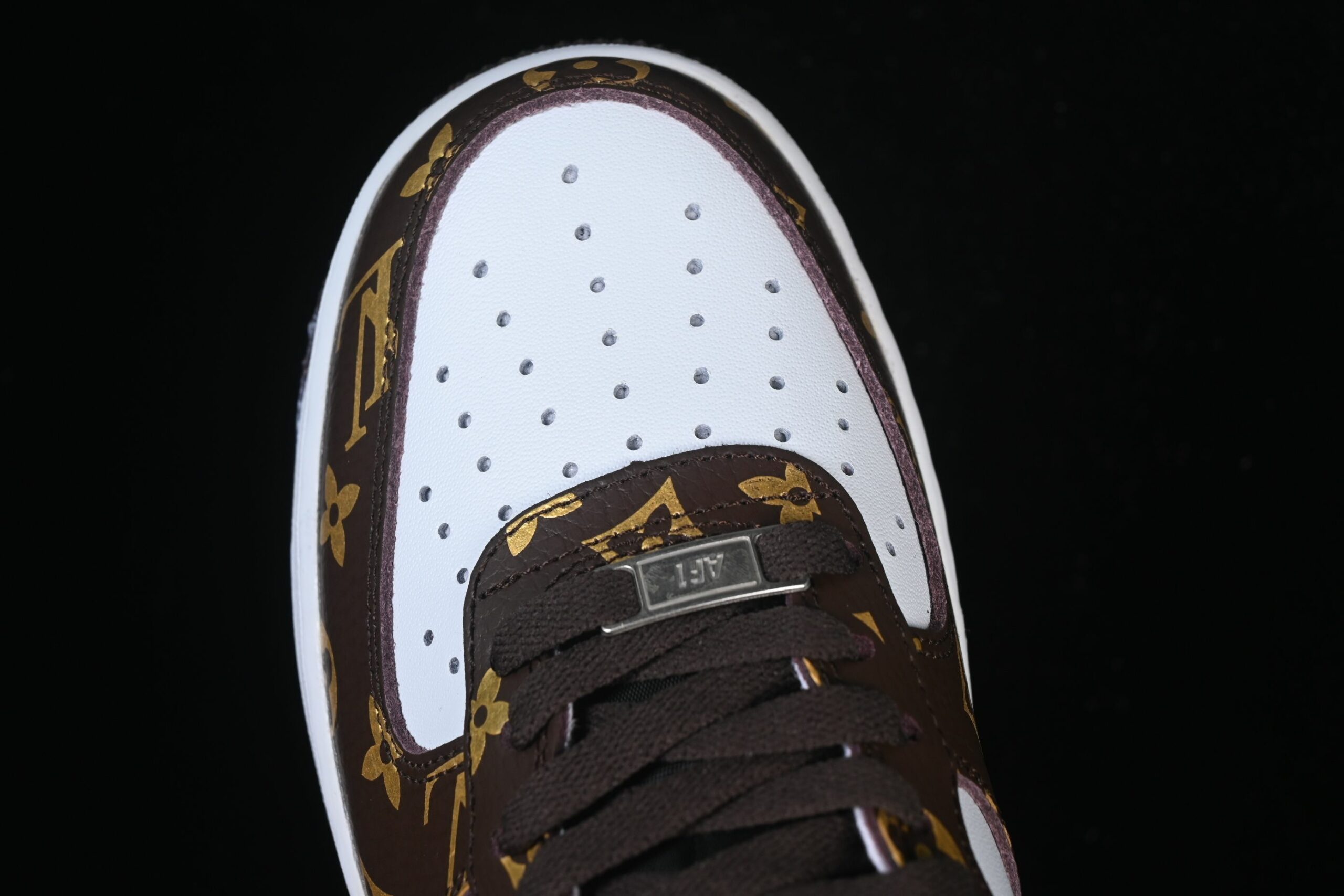 AF 1 Low x LV CZ3986-004 AF 1 Low x LV CZ3986-004