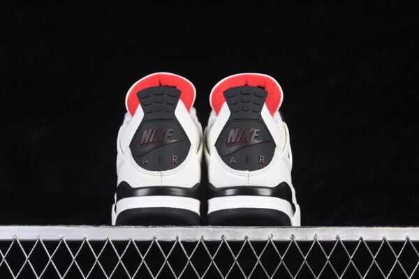 AJ 4 Retro SE Flight Club IM4002-100 AJ 4 Retro SE Flight Club IM4002-100