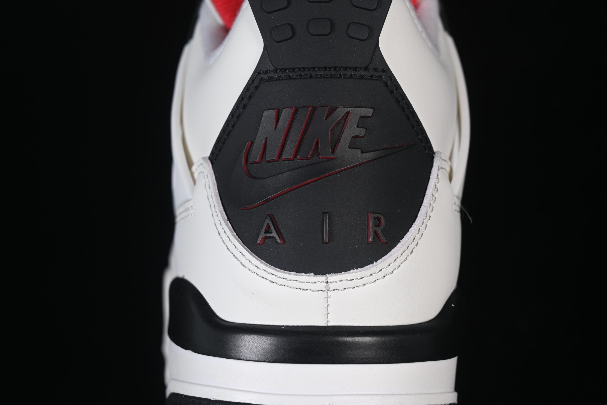 AJ 4 Retro SE Flight Club IM4002-100 AJ 4 Retro SE Flight Club IM4002-100