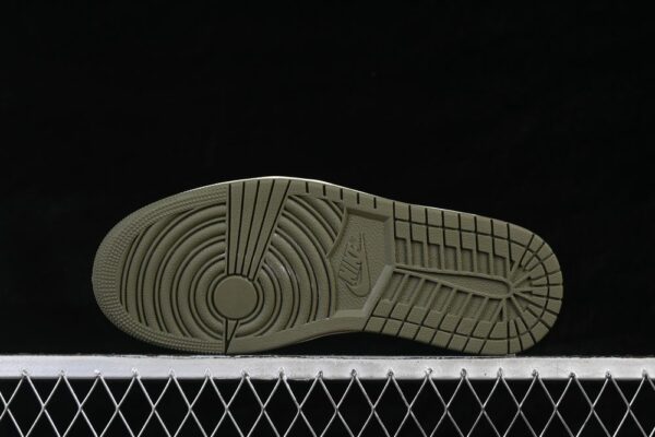 AJ 1 Low x Travis Scott ‘Reverse Olive’ DM7866-200