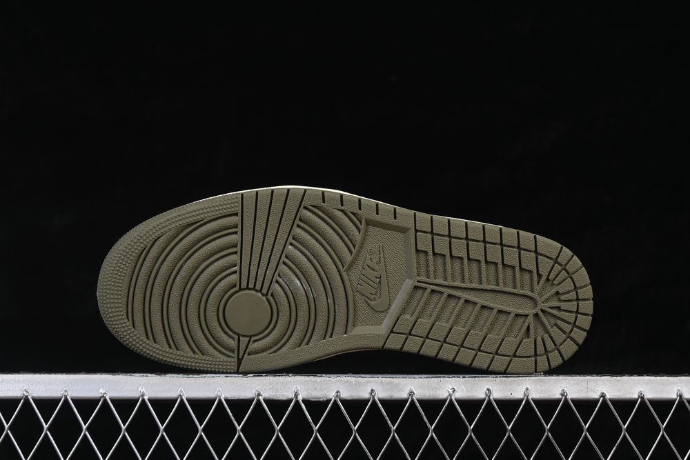 AJ 1 Low x Travis Scott ‘Reverse Olive’ DM7866-200 AJ 1 Low x Travis Scott ‘Reverse Olive’ DM7866-200