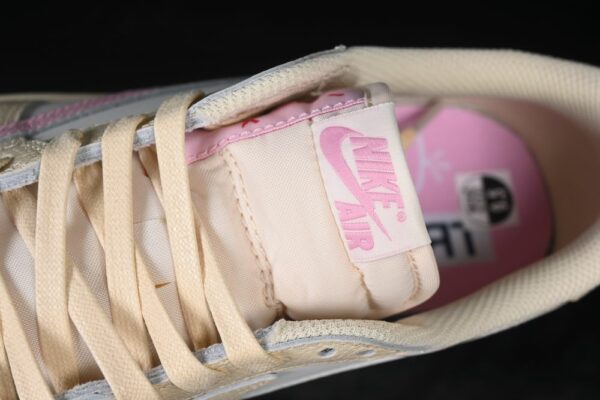AJ 1 Low x Travis Scott ‘Muslin Shy Pink’ IQ7604-100