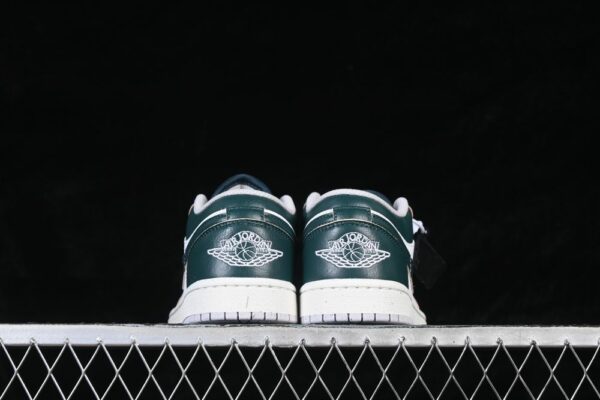 AJ 1 Low SE ‘Oxidized Green’ FQ7687-300