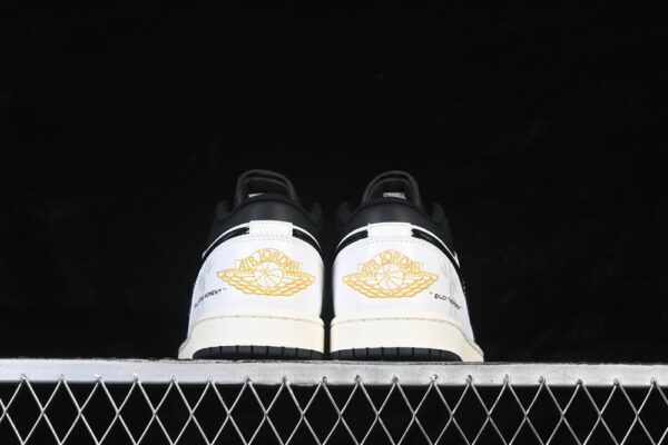 AJ 1 Low Customized ‘White Black’ 553558-040