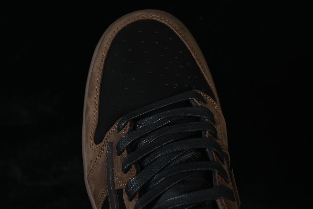 AJ 1 Low x Travis Scott ‘Velvet Brown’ CQ4277-001 AJ 1 Low x Travis Scott ‘Velvet Brown’ CQ4277-001