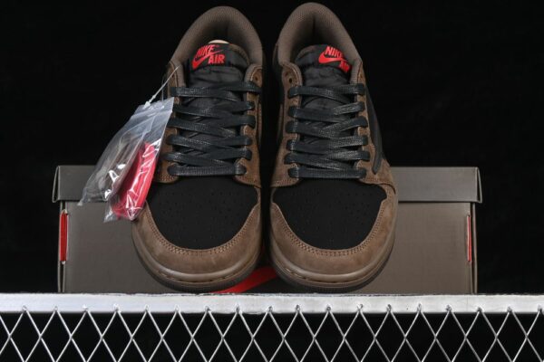 AJ 1 Low x Travis Scott ‘Velvet Brown’ CQ4277-001