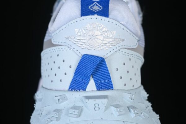 AJ 1 Low Element Gore-Tex ‘Glacier Blue’ FV4227-400 AJ 1 Low Element Gore-Tex ‘Glacier Blue’ FV4227-400