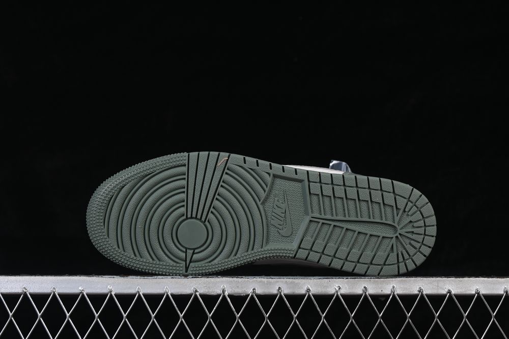 AJ 1 Low ‘Vintage Lichen’ 553558-300 AJ 1 Low ‘Vintage Lichen’ 553558-300