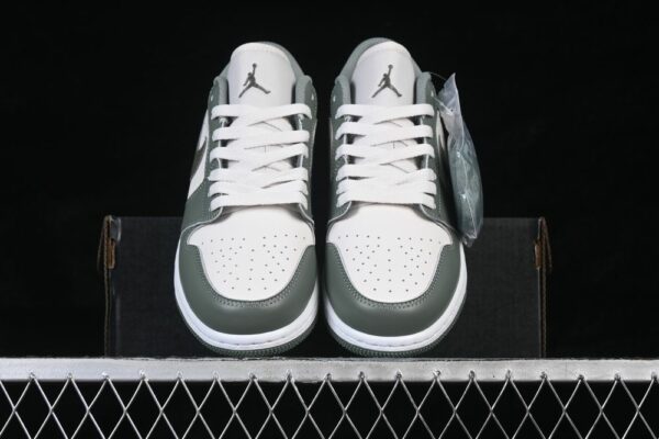 AJ 1 Low ‘Vintage Lichen’ 553558-300