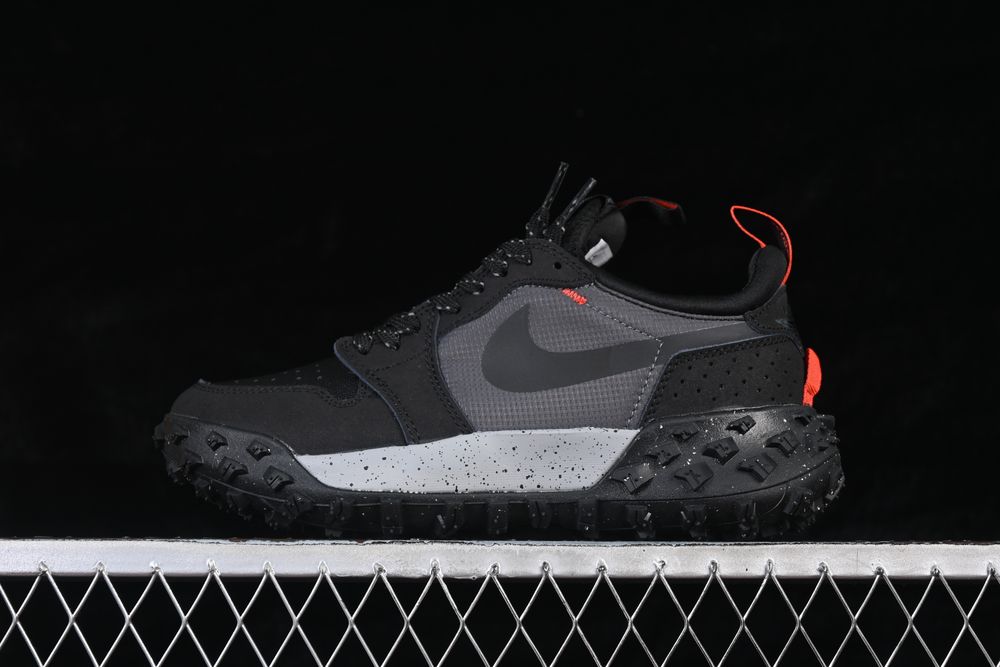 AJ 1 Low Element Gore-Tex ‘Black Challenge Red’ FV4227-002 AJ 1 Low Element Gore-Tex ‘Black Challenge Red’ FV4227-002