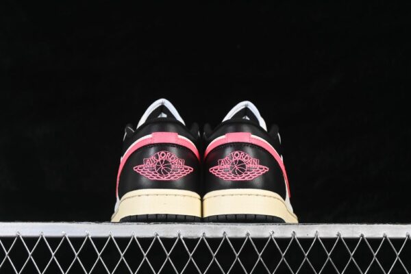 AJ 1 Low ‘Flight Club’ DC0774-107
